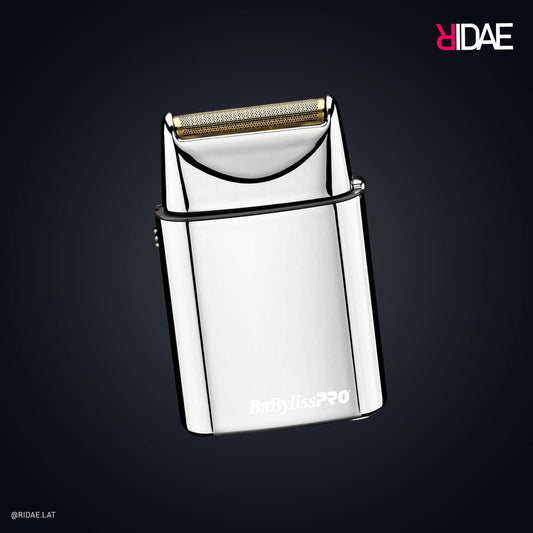 Rasuradora BaBylissPRO FOILFX01 metálica profesional con foil dorado.