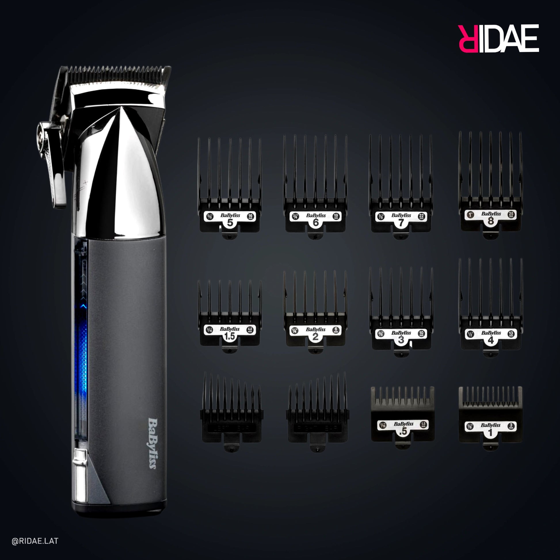 Cortadora de cabello BaByliss Super-X Metal Series con cuchilla plateada de acero japonés y set completo de peines guía negros sobre fondo oscuro.